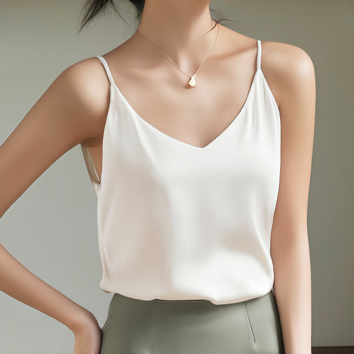 舒雅（Schiesser）【显瘦百搭】高弹透气修身吊带背心女内搭打底背心薄款细肩带 白色 M