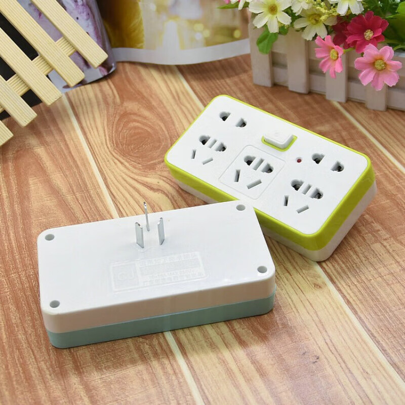 山头林村公牛(BULL)同款插座扩展转换器短线一转多用插头 带USB夜灯电源 D2一转2开关普通14孔