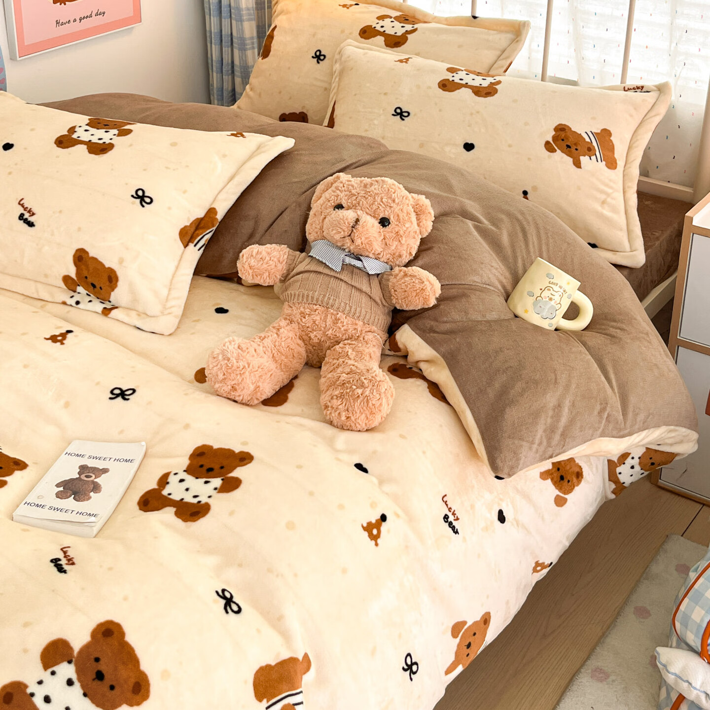 多兰诗牛奶绒四件套 秋冬保暖雪花绒单双人宿舍家用珊瑚绒床单四件套 酥酥小熊咖 1.8米 床笠款 (被套200*230cm) 四件套