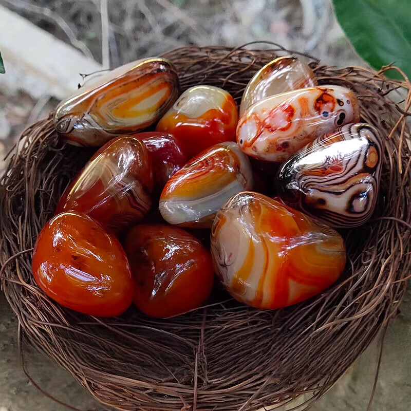 南京雨花石红玛瑙五彩色原石水晶缠丝玛瑙奇石手把造景 10颗价格(一颗4-5厘米)
