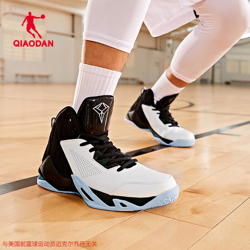 乔丹专业实战篮球鞋男鞋2025冬季新款皮面防水高帮减震防滑耐磨运动鞋 乔丹白/黑色 41