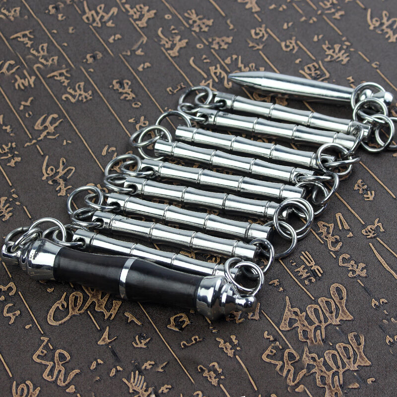 旋龍304不銹鋼九節(jié)鞭表演鞭初學(xué)鞭子實(shí)戰(zhàn)鞭七節(jié)鞭武術(shù)九截9節(jié)鞭武術(shù) 檀木竹節(jié)大號(hào)2.1斤【贈(zèng)腰包+鞭彩