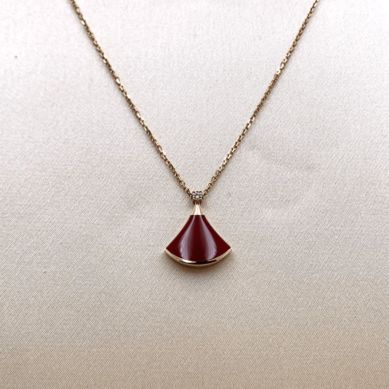 divasdream白贝母/红玉髓/满钻扇子项链 18k玫瑰金女士