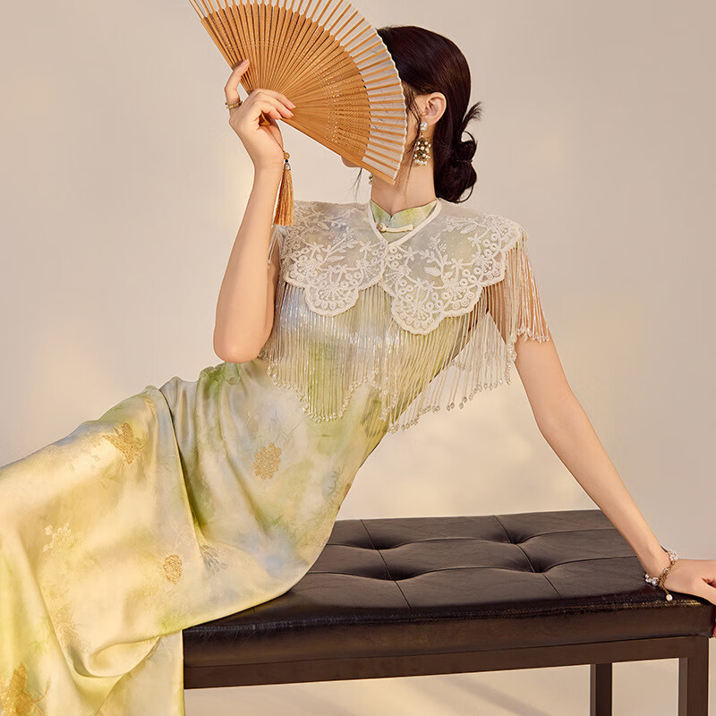新中式气质重工百搭披肩女国风夏季高端盘绣流苏外披云肩 云肩 均码