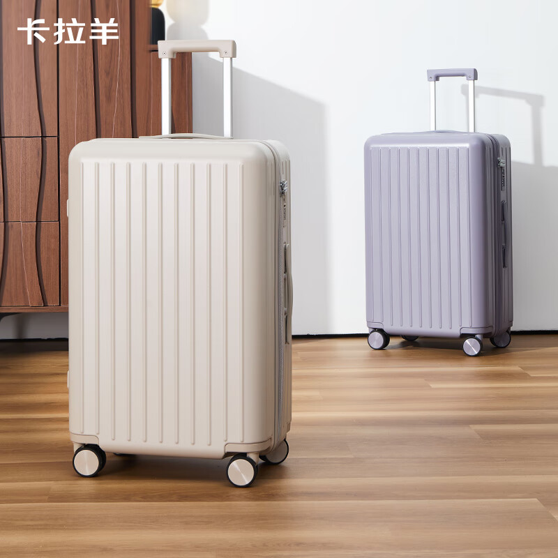 卡拉羊【蒋勤勤代言】46开小深舱行李箱男女大容量纯PC旅行箱防刮抗摔 钛金灰(静音轴承轮 推行平稳) 28英寸 约97L 全家旅行 出国留学