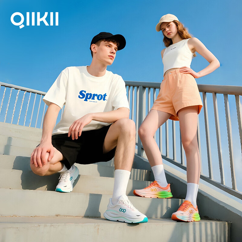 QIIKII缓震回弹专业跑步鞋男防滑耐磨网面运动鞋男女鞋2025新款休闲潮鞋 黑色/黑色 44