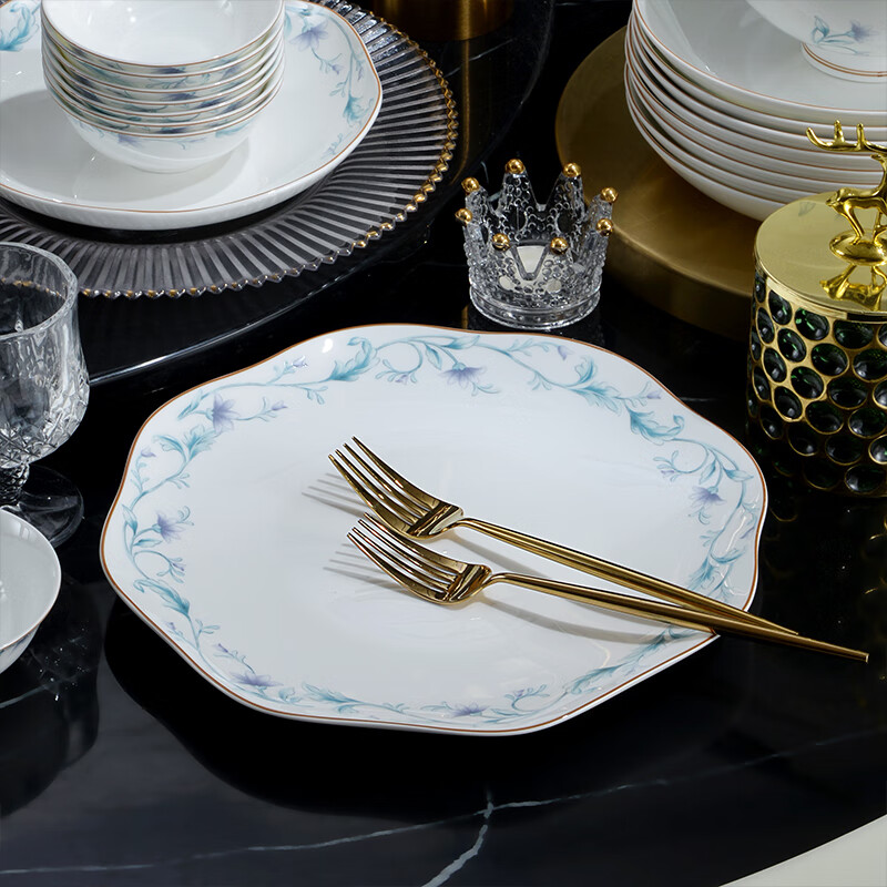 京峰阁 碗盘餐具整套碗具套装 景德镇陶瓷碗盘碟勺子家用中式乔迁礼物 碧蔓青华骨瓷餐具礼盒装