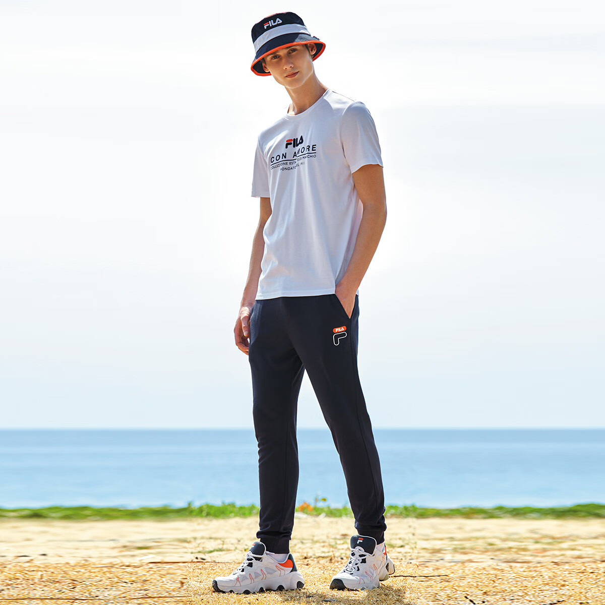 斐乐（FILA）【纯棉】男装时尚休闲简约T恤男士圆领宽松渐变针织短袖衫 标准白AWT S