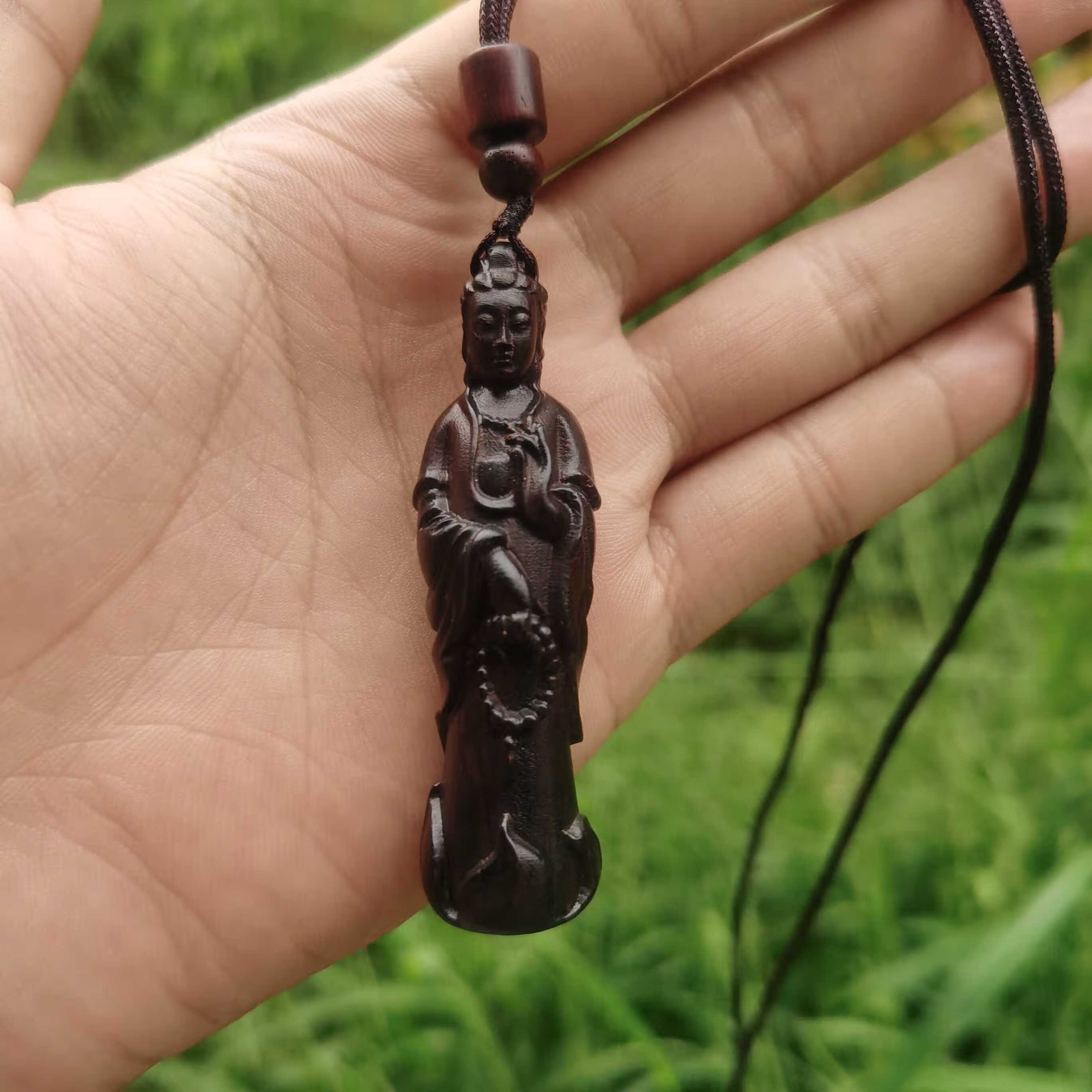 碧允沉香木雕刻南海观音木质国潮挂件佛牌中式木作男女士随身项链吊坠