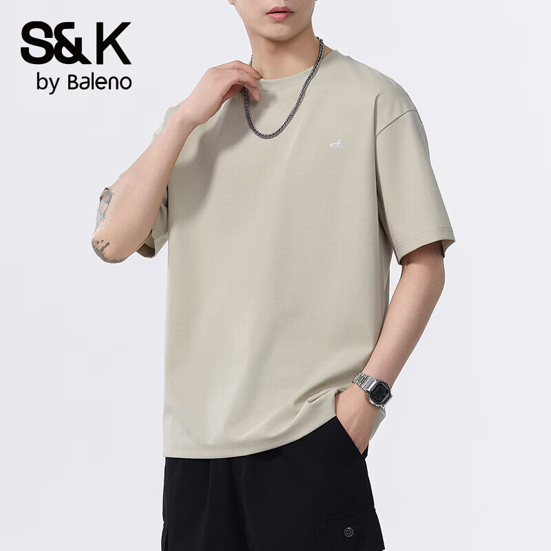 班尼路S&K冰丝速干短袖男生2025夏季宽松抗菌上衣服简约刺绣绿色圆领t恤 浅咖 2XL