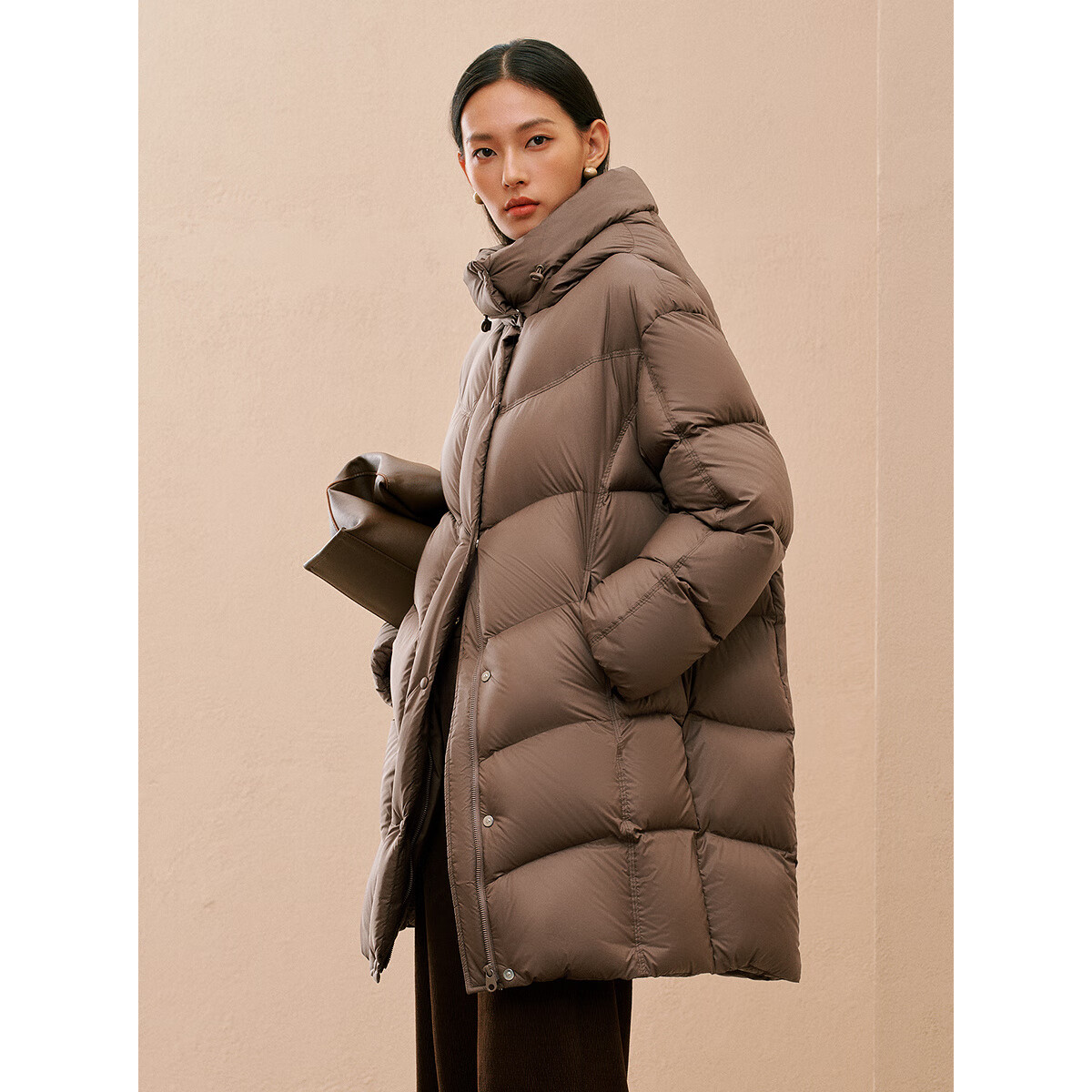 太平鸟女装轻羽绒合集反季清仓白鸭绒羽绒服简约时尚短款中长款 咖色连帽中长款羽绒服 L