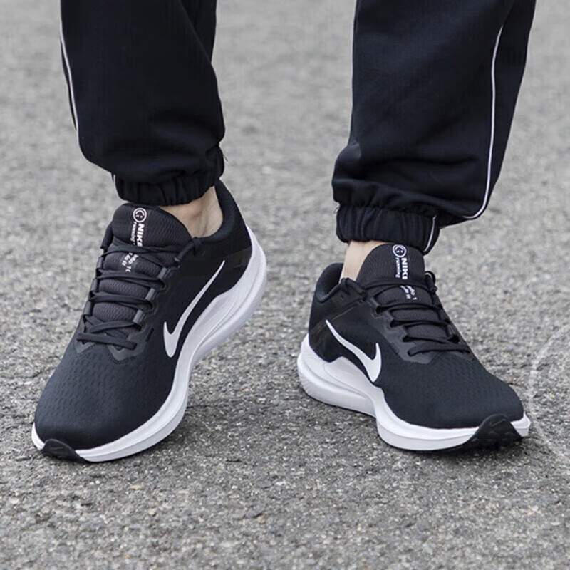 耐克（NIKE）官方 艦店男鞋 25春新款運(yùn)動鞋子氣墊鞋AIR ZOOM透氣緩震跑步鞋 WINFLO 10/全掌氣墊/熱推款 39 (245mm) 男碼
