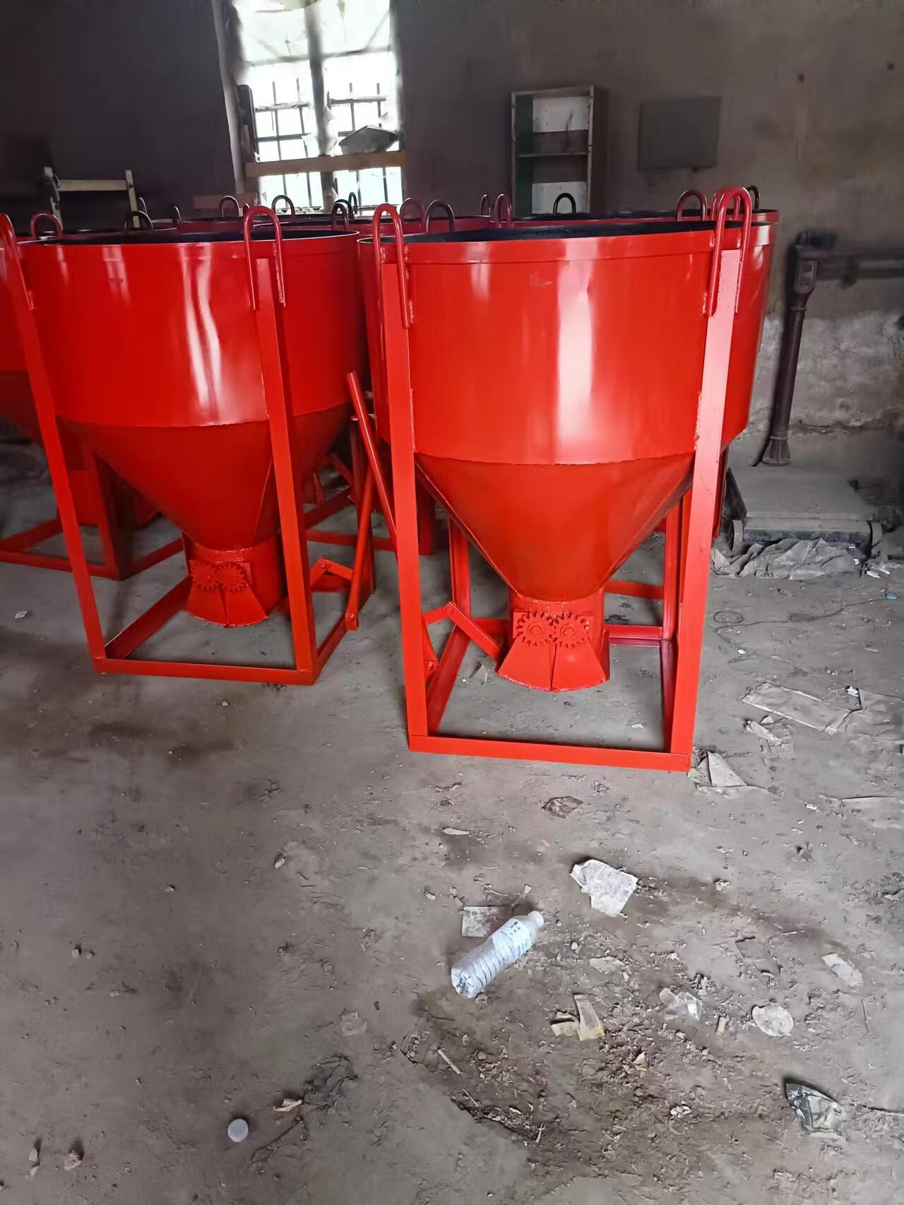 混凝土料斗塔机料斗工地用水泥混泥土吊斗砖斗塔吊灰斗多功能料斗 0
