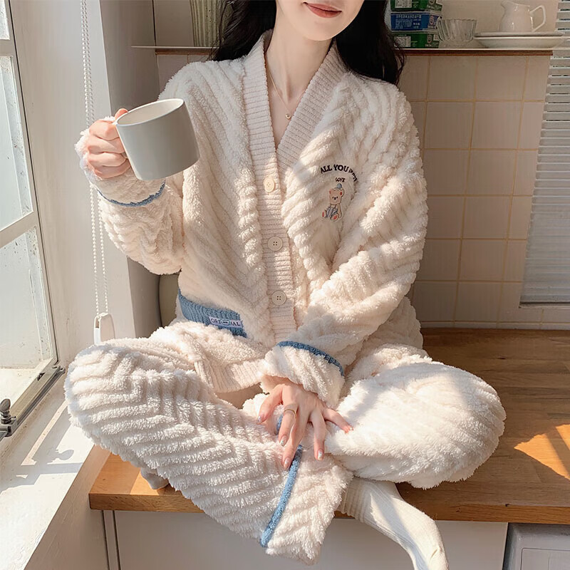 維多利亞的秘密(Victoria's Secret)Victoria&aposs Secret珊瑚絨睡衣女秋冬季2025新款開衫加厚保暖 6830字母小熊 M