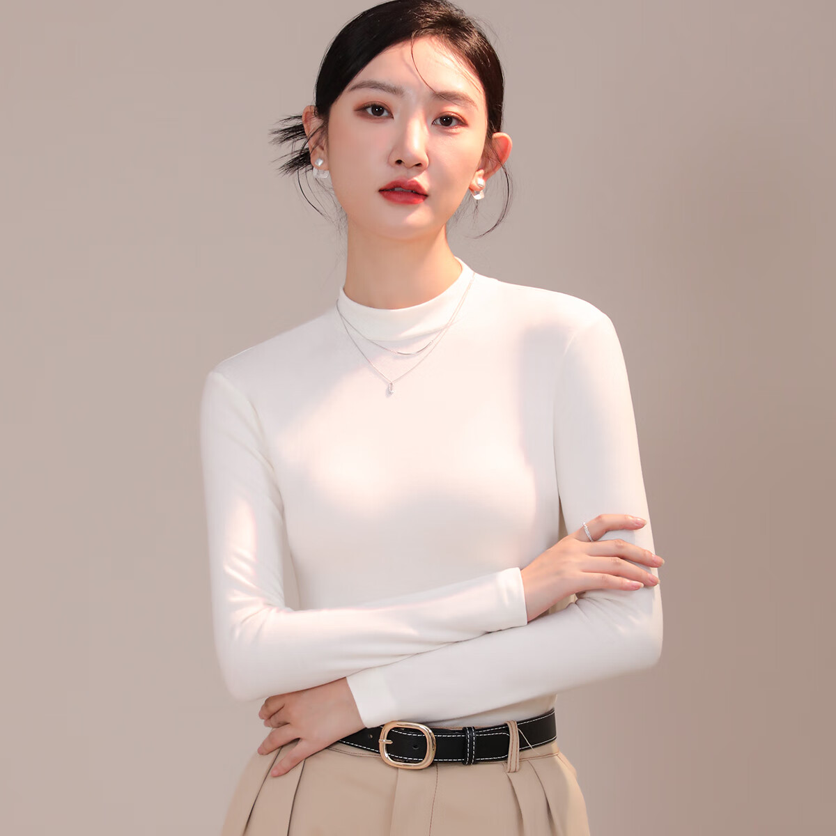 六月玫瑰半高领时尚打底衫女百搭修身显瘦女士打底衫女内搭高级感可外穿 白色 M (80-100斤）