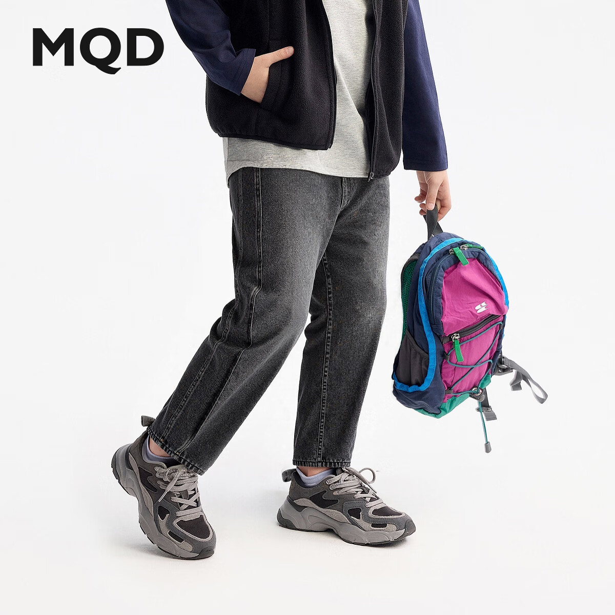 马骑顿（MQD）MQD童装男童直筒牛仔裤秋季新款儿童侧边拼接水洗牛仔长裤 碳黑 140