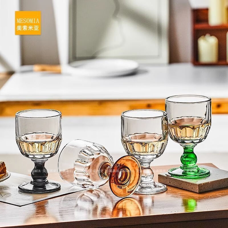东蚁中古高脚杯香槟杯小众复古玻璃杯酒杯ins风高级感红酒杯葡萄酒杯 西洋棋中古杯-黑色