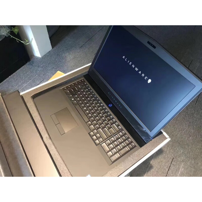 戴尔（DELL）/戴尔 Alienware 13 R3 OLED Alienware 17 R5 GTX1080显卡 alienware_13_R3 套餐三