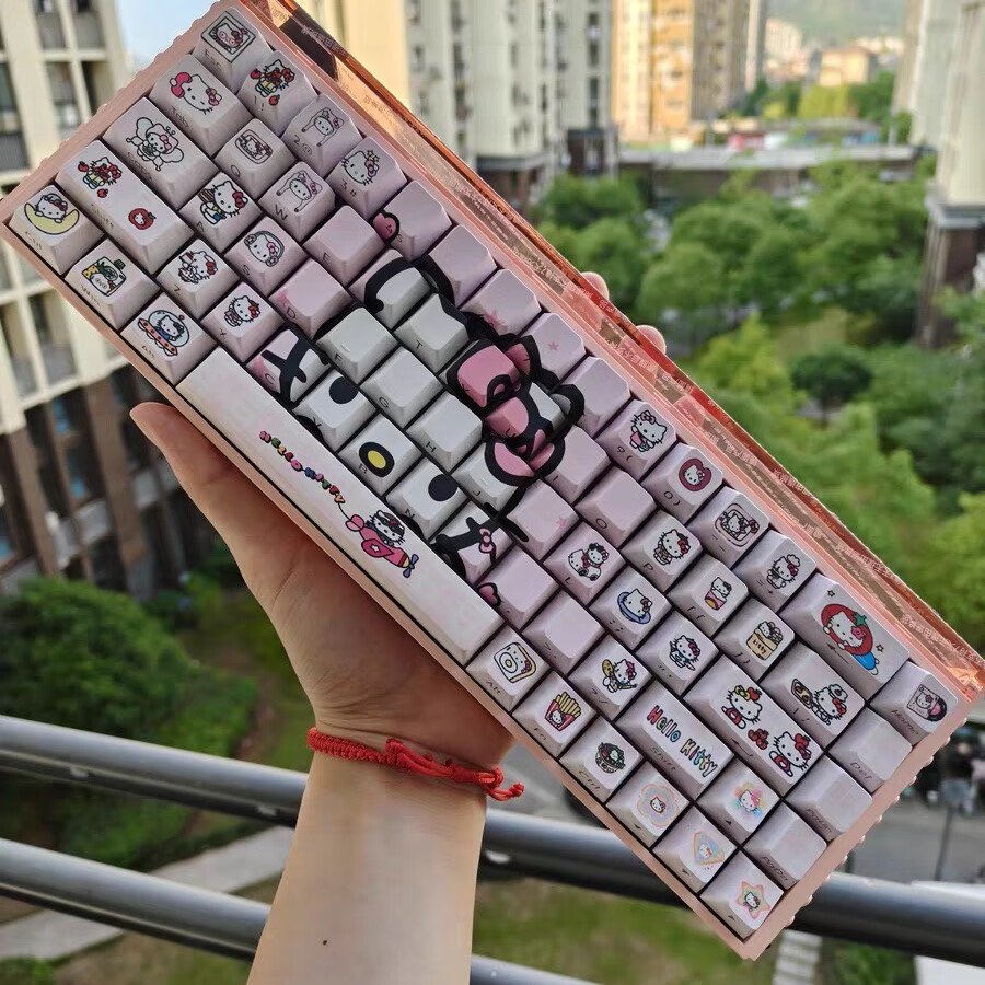 HelloKitty多色键帽侧刻透光wootingez63made68美加狮ev63 atkvgn艾石头小蜜蜂ace68win 粉色侧刻透光适配到87键，发全套