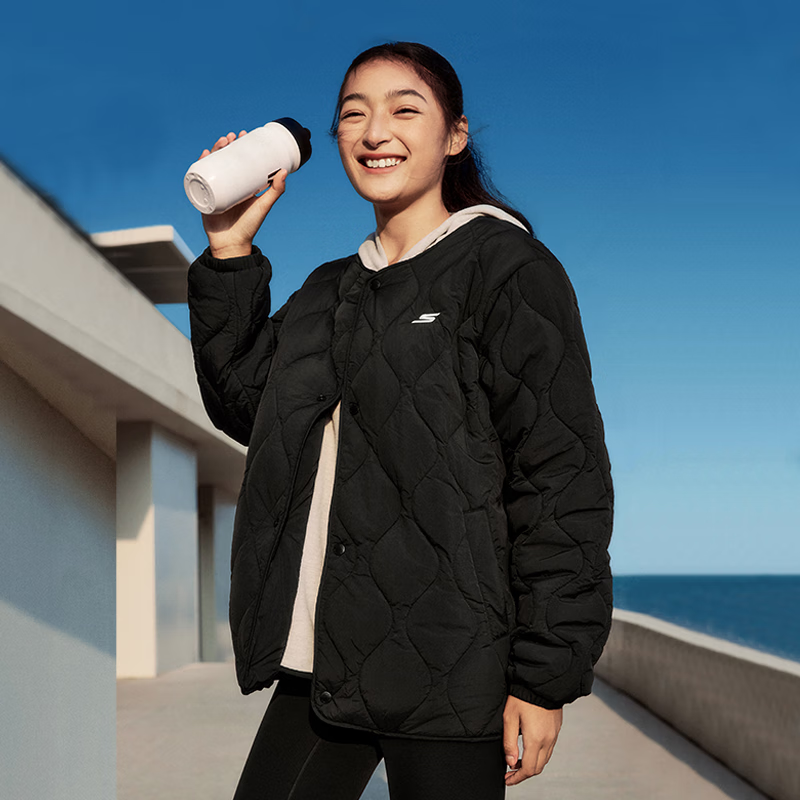 斯凯奇男女同款时尚百搭运动棉服2025新款保暖舒适连帽茄克外套P425U038 碳黑/0018 XS