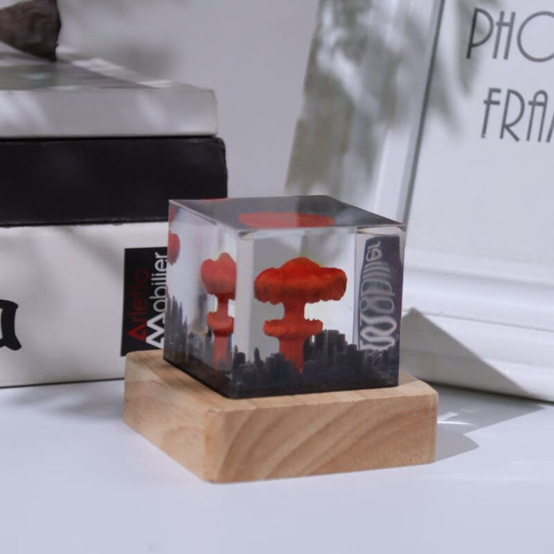 RSRDDY广岛之恋摆件工艺品原爆炸纪念蘑菇云小夜灯摆件情人节礼物装饰品 富士山下