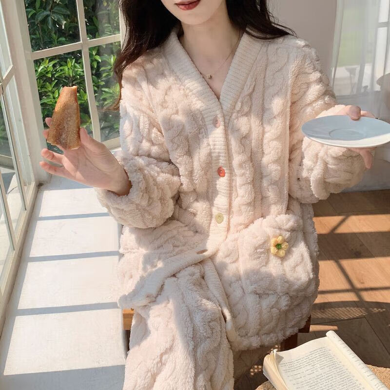 宝娜斯（BONAS）可爱花边睡衣宽松甜美法兰绒印花蝴蝶结加厚居家服可外穿套装 小花朵套装-粉色 均码 （适合80-140）
