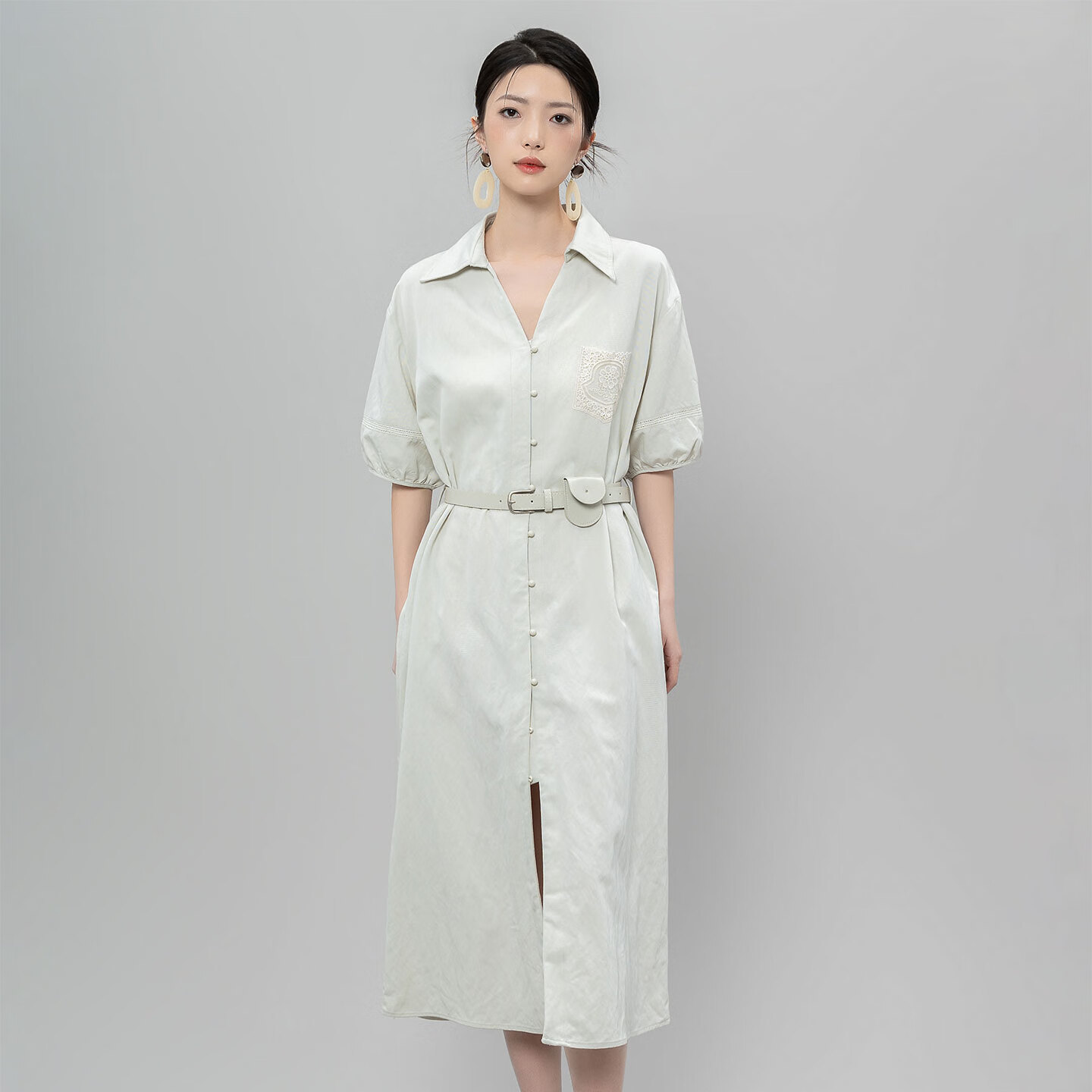 OO&VV法式蕾丝口袋休闲风衬衫领泡泡袖系带收腰长款连衣裙女夏新 莫奈灰 M