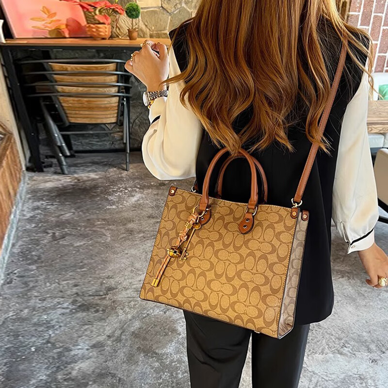 柏欧雅轻奢品牌真皮女包2025新款夏大容量单肩手提托特包高级通勤斜挎包 棕色【可代写贺卡】