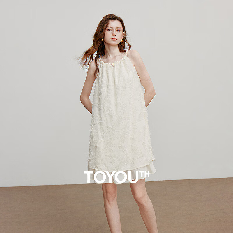 初语宽松短款吊带裙女2025夏季新款毛羽感抓花度假户外穿搭连衣裙 米色 M