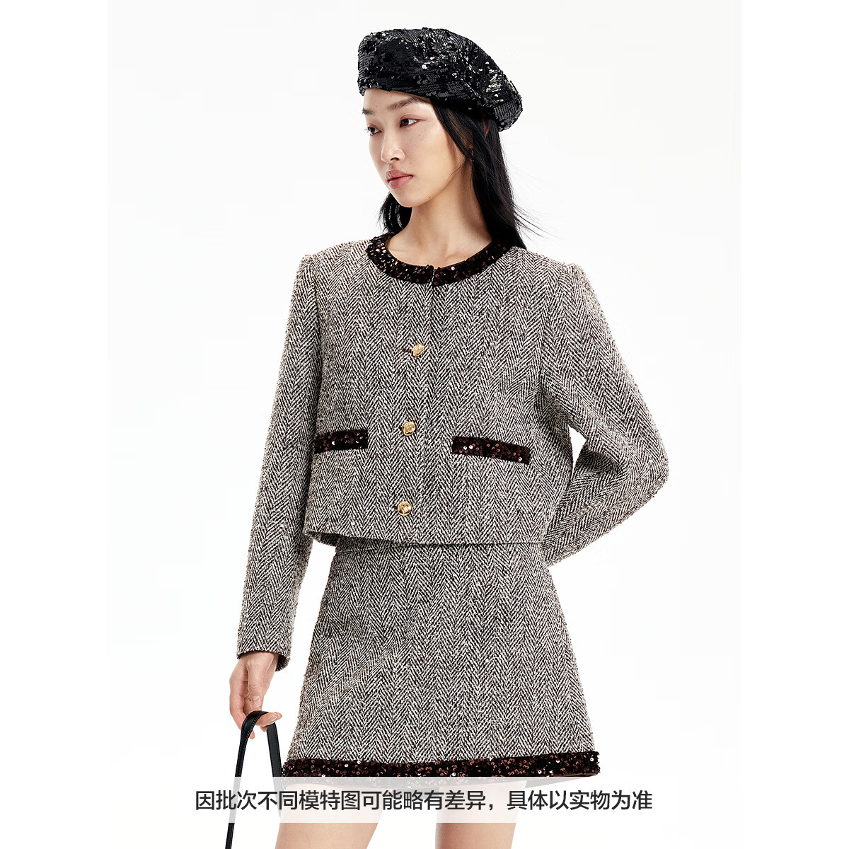 太平鸟秋冬外套集合链接新款女装小香风机车服PU外套冬装夹克 亮片拼接外套 L