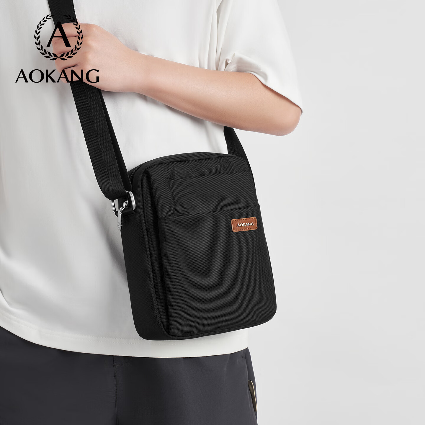 男包男士斜挎单肩包新潮手机包通勤小挎包礼物生日送男友