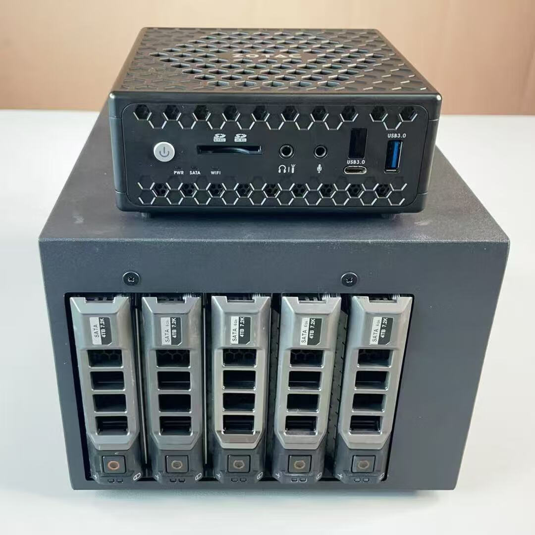 索泰五盘位硬盘柜飞牛nas网络存储器个人私有云服务器智能4K影视 索泰主机+五盘位硬盘柜