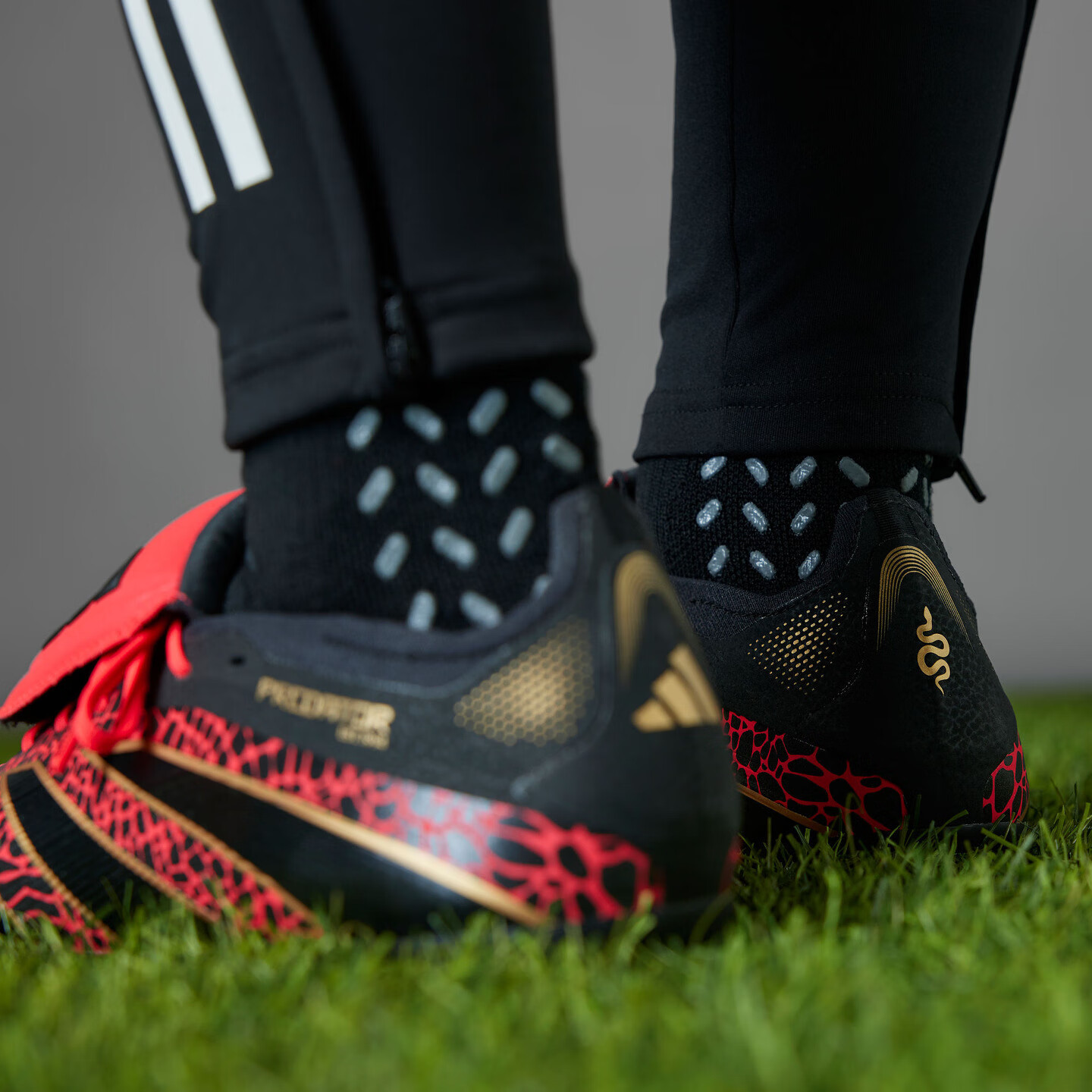 adidas PREDATOR ELITE FT 2G/3G中国人草翻折鞋舌足球鞋阿迪达斯 亮红/金/黑色 40.5