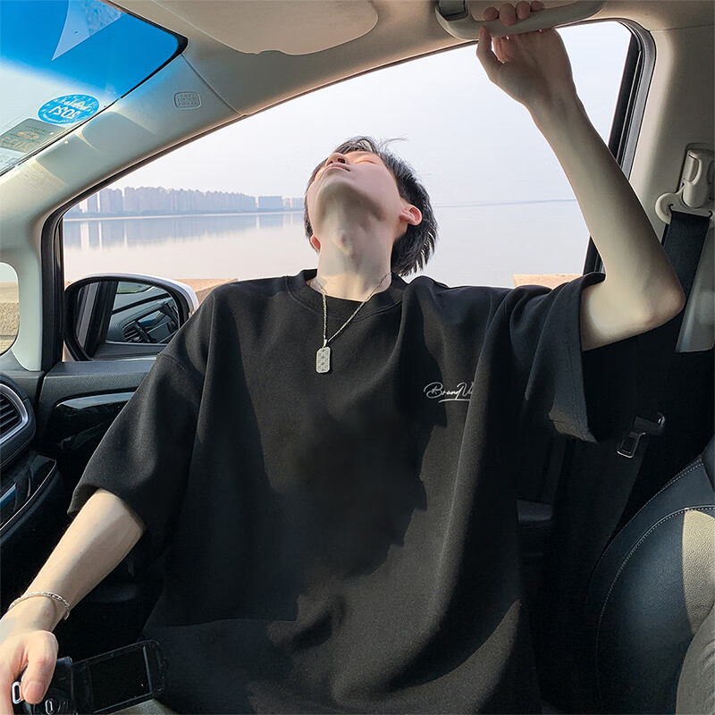 ���ڲ�����VUUG����220��T���ж����ļ���Լ�ذ��ٴ�ƿ��ɰ��� ��ɫ S 53.1Ԫ