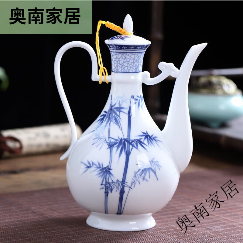 陶沁泉景德鎮(zhèn)青花陶瓷中式酒壺一斤裝家用酒具分酒器仿古復(fù)古白酒壺 竹影酒壺一斤裝