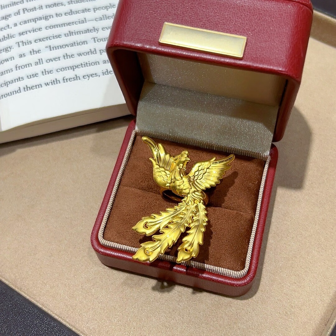 5d黄金凤凰戒指/金重约3