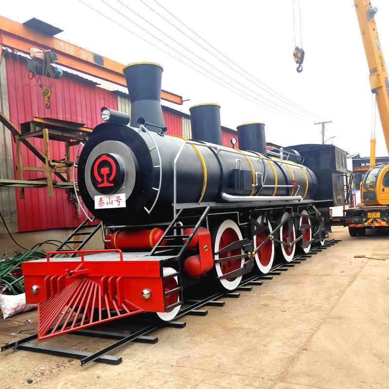 老式复古蒸汽火车头模型大型仿真铁艺美陈道具东风厢绿皮火车餐厅