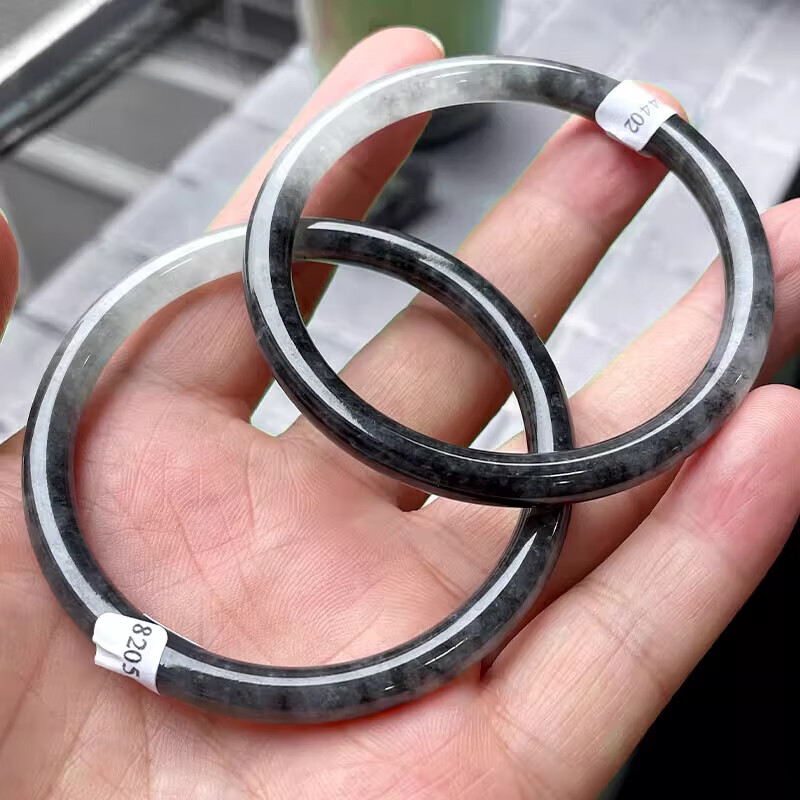 胖东来品质翡翠乌鸡手镯乌骨鸡黑白半山水墨烟雨冰糯种玉镯子叮当 690