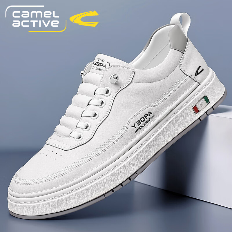 骆驼动感男鞋夏季透气潮流百搭低帮休闲白色板鞋防水防滑一脚蹬运动小白鞋 米色 44