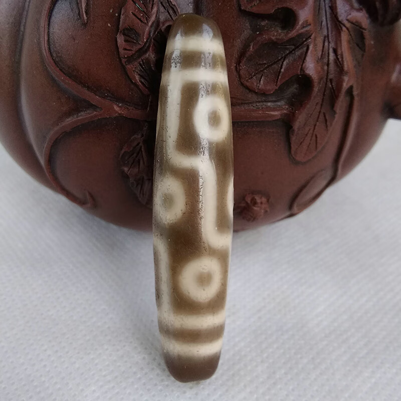 奥音S藏传玛瑙牙黄九眼老天珠真老无做旧高级民族风项链吊坠