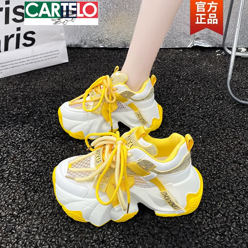 卡帝乐鳄鱼(CARTELO)网红老爹鞋女2026秋季新款大尺码41-43网面透气水钻休闲运动 米白色 41