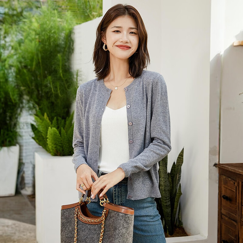 恒源祥纯色圆领羊毛衫女开衫秋冬新款毛衣外套时尚外穿纽扣insV领针织衫 烟灰色 M /165/88A