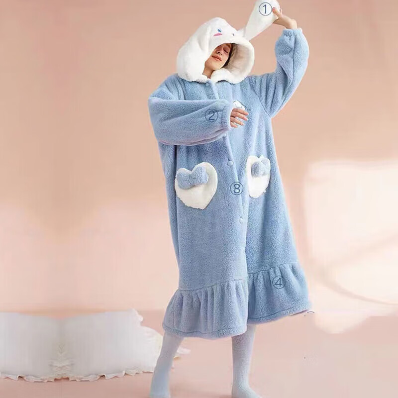 宝娜斯睡衣软绵珊瑚绒保暖睡衣女秋季加厚暖暖绒家居服上衣睡袍 玉桂狗睡袍 均码 【适合80-155】