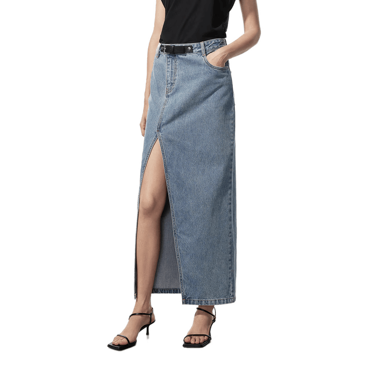 MO&Co.半身裙斜门襟开叉长直筒棉质牛仔裙附皮袢扣酷飒摩安