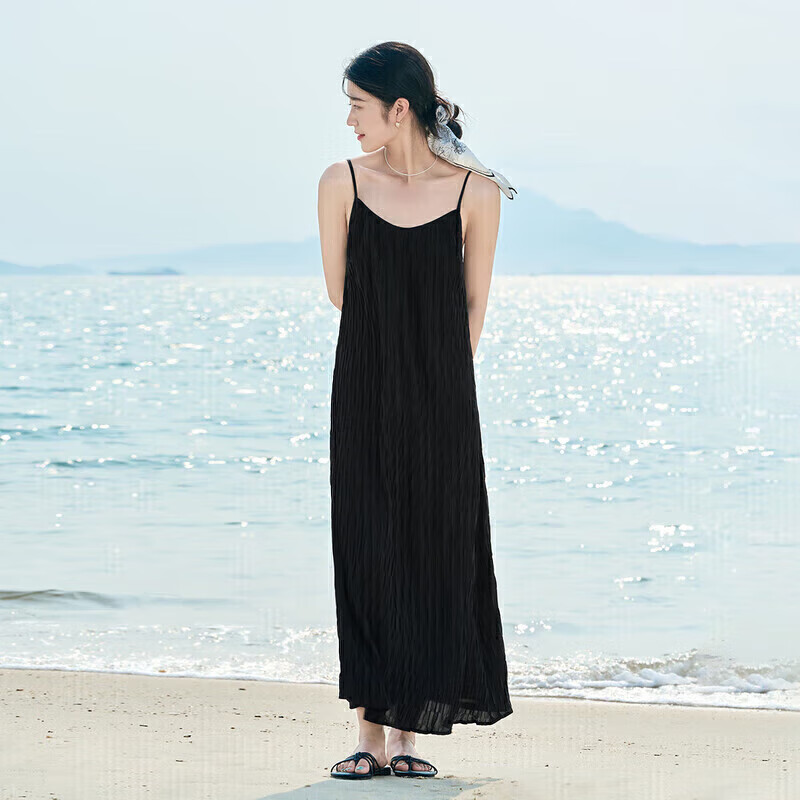 茵曼女裝吊帶碎花印花連衣裙春夏季海邊度假風(fēng)長裙子 黑色 M