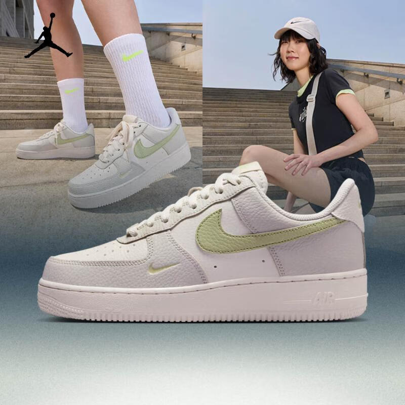 耐克NIKE【滔搏运动】女子W AIR FORCE 1 '07板鞋/复刻鞋 IB3881-001 38