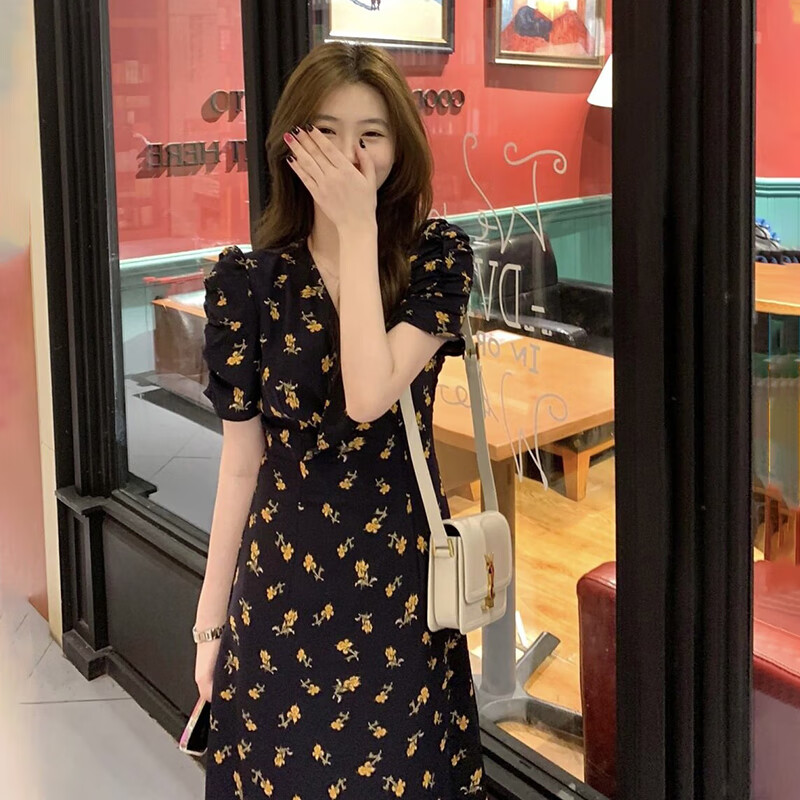 新中式国风连衣裙茶歇法式黑色碎花连衣裙女夏2025新款小个子高级 S 碎花裙 均码