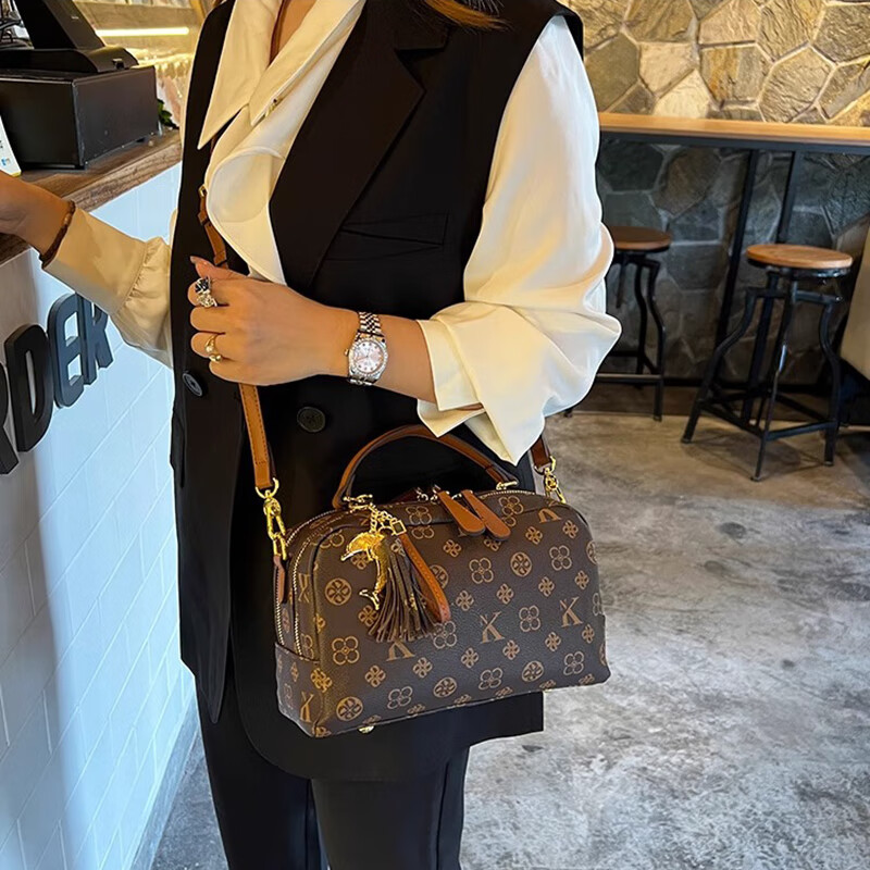 柏欧雅轻奢品牌包包女2025新款真皮时尚手提包单肩波士顿包斜挎包通勤包 咖啡色【可代写贺卡】