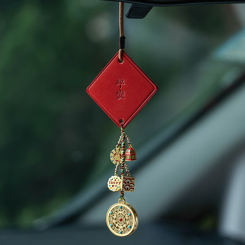 ����ƽ���������Ҽ��ߵ�Ƥ�ʳ��غ��Ӿ�����ƽ��������װ�ΰڼ�