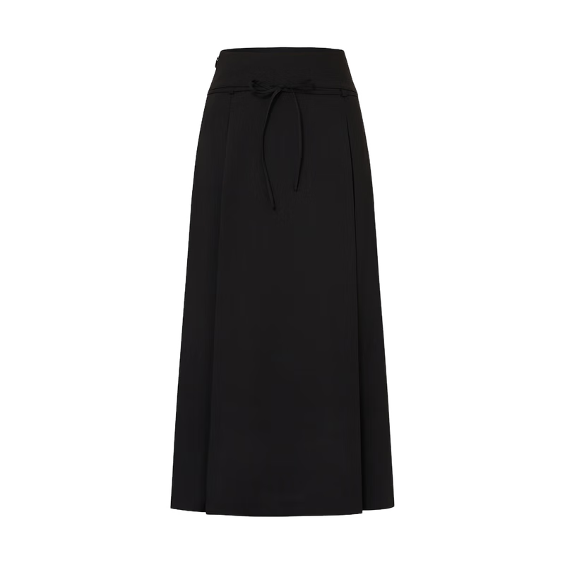 MO&Co.2024秋新品宽边腰封绑带腰带长款压褶半身裙